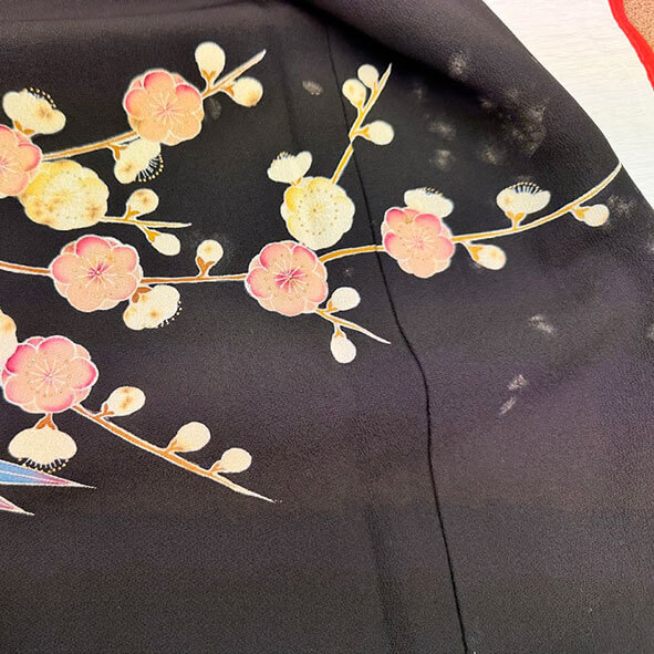 留袖の全体の変色・汚れのお直し